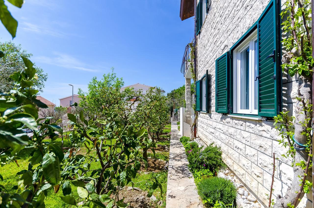 Apartments Mate Τρογκίρ Εξωτερικό φωτογραφία
