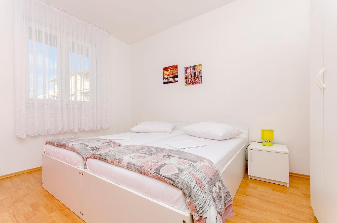 Apartments Mate Τρογκίρ Εξωτερικό φωτογραφία