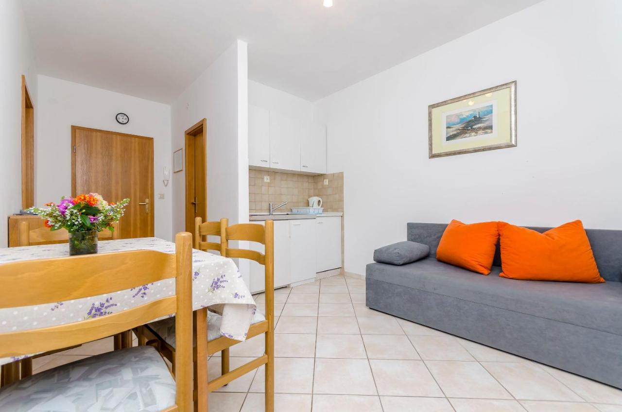 Apartments Mate Τρογκίρ Εξωτερικό φωτογραφία