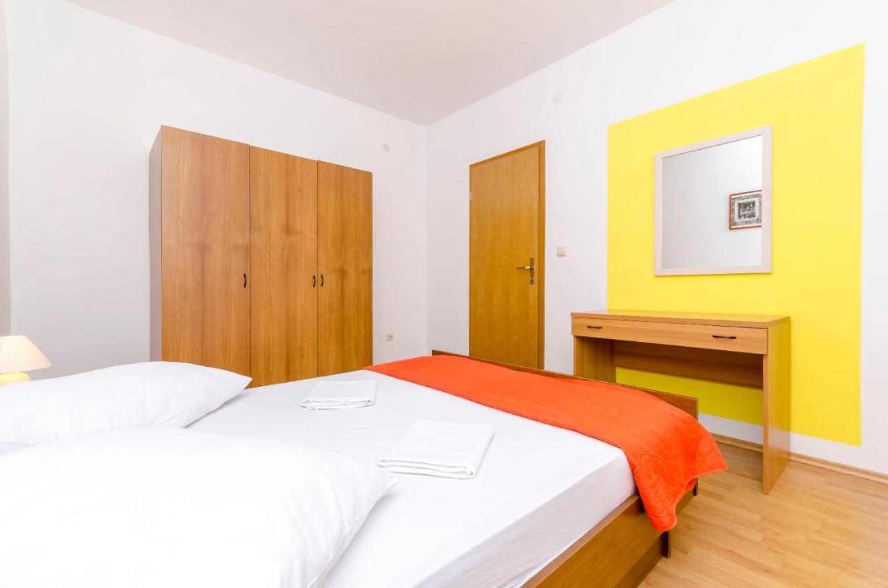 Apartments Mate Τρογκίρ Εξωτερικό φωτογραφία