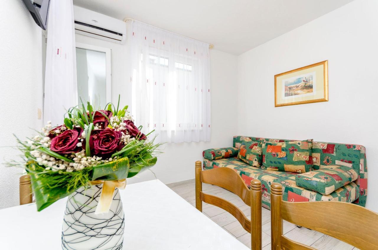 Apartments Mate Τρογκίρ Εξωτερικό φωτογραφία