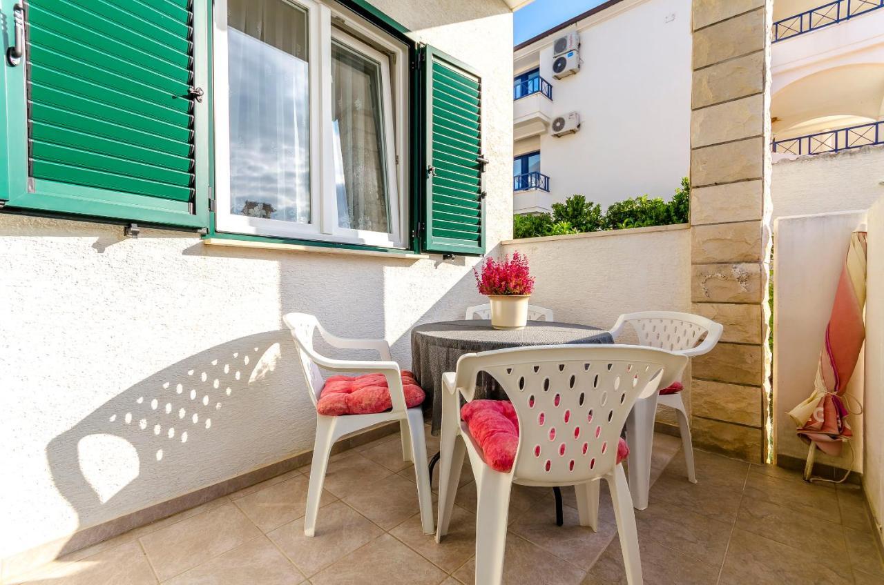 Apartments Mate Τρογκίρ Εξωτερικό φωτογραφία