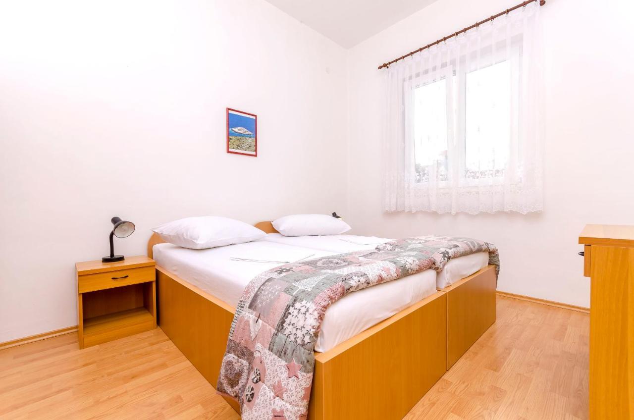 Apartments Mate Τρογκίρ Εξωτερικό φωτογραφία