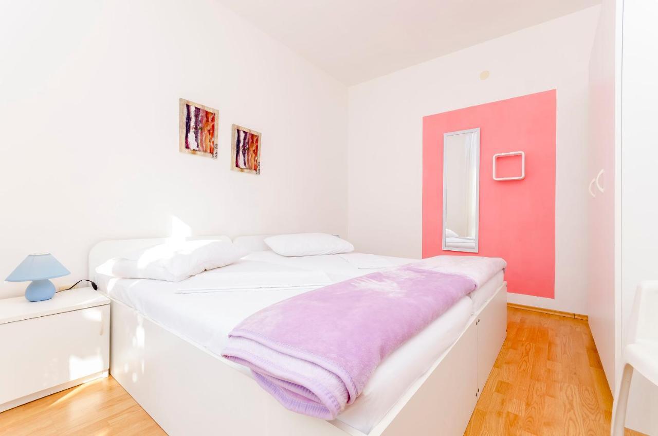 Apartments Mate Τρογκίρ Εξωτερικό φωτογραφία