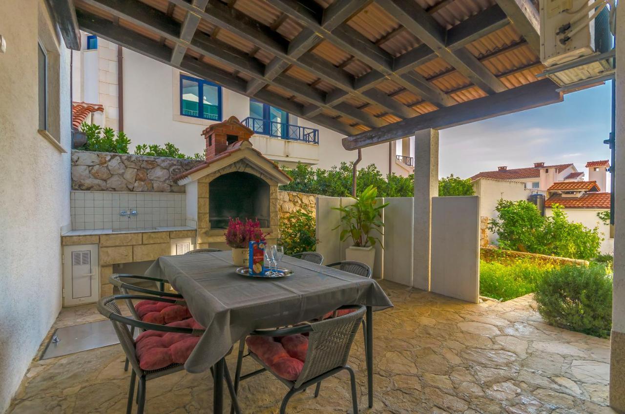 Apartments Mate Τρογκίρ Εξωτερικό φωτογραφία