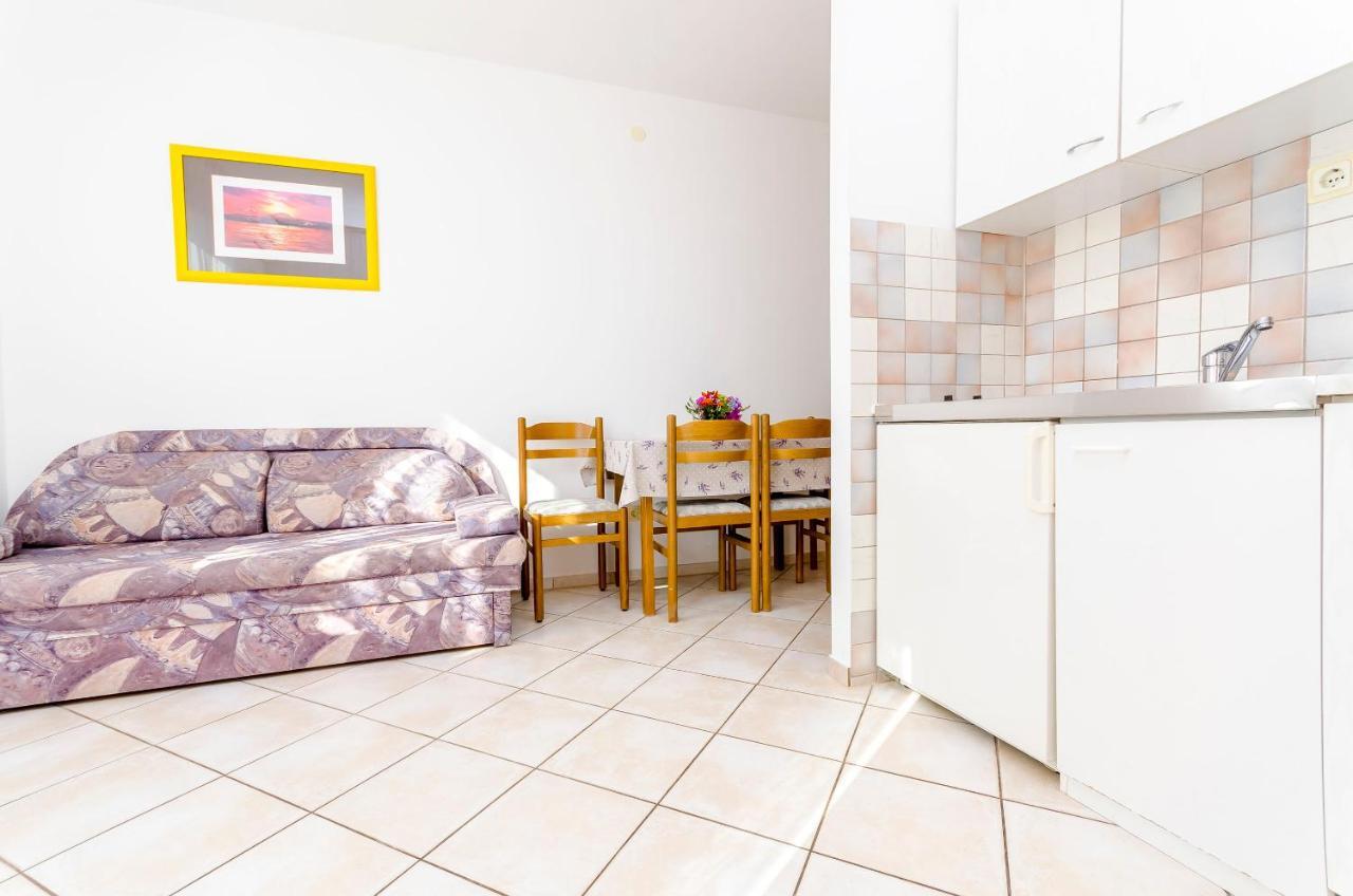 Apartments Mate Τρογκίρ Εξωτερικό φωτογραφία